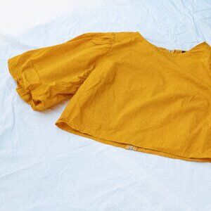 Fun, vintage, 100% cotton, mustard yellow, bubble sleeve crop top
